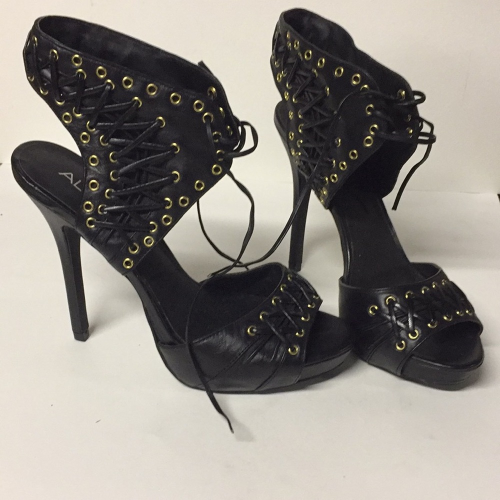 Aldo Leather Black and Gold Studded Heels